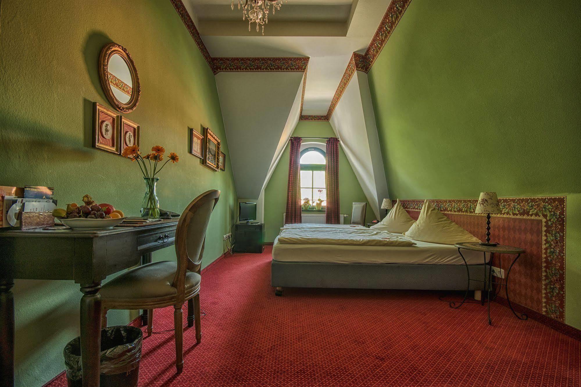 Hotel Zur Henne Naumburg  Exterior photo